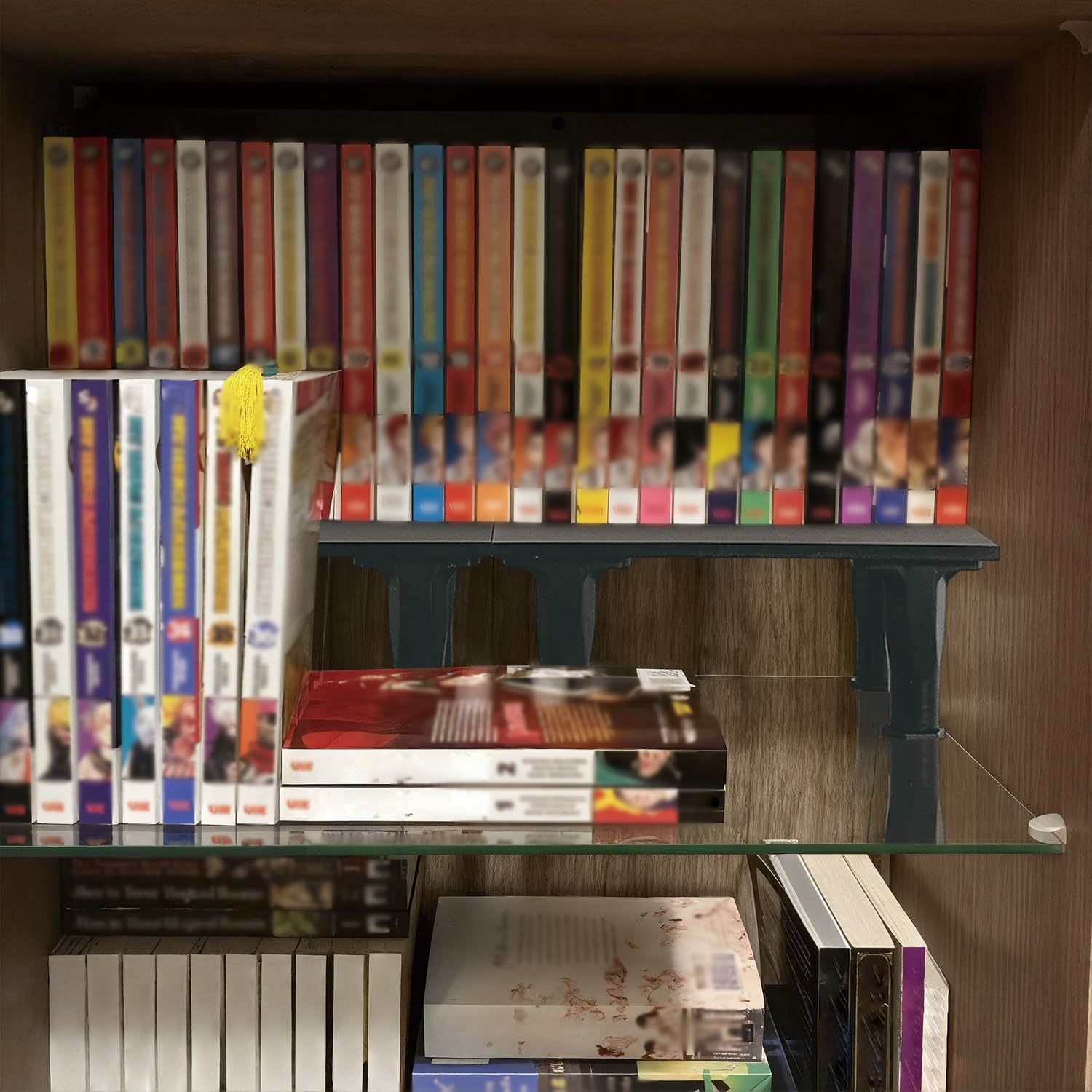 Bantlou 2 Pack Shelf Riser for Displaying Two Rows of Books on a Single Shelf, Wooden Adjustable Heigh Manga Display Stand, Space-Saving Display Stand for Books, Manga, DVDs, CDs